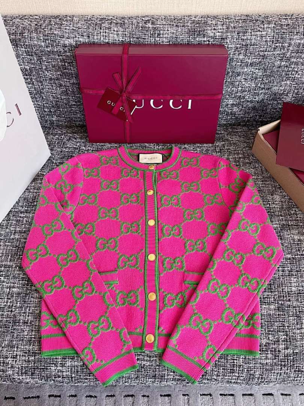GUC6 New autumn and winter women's wool sweater cardigan clothing
