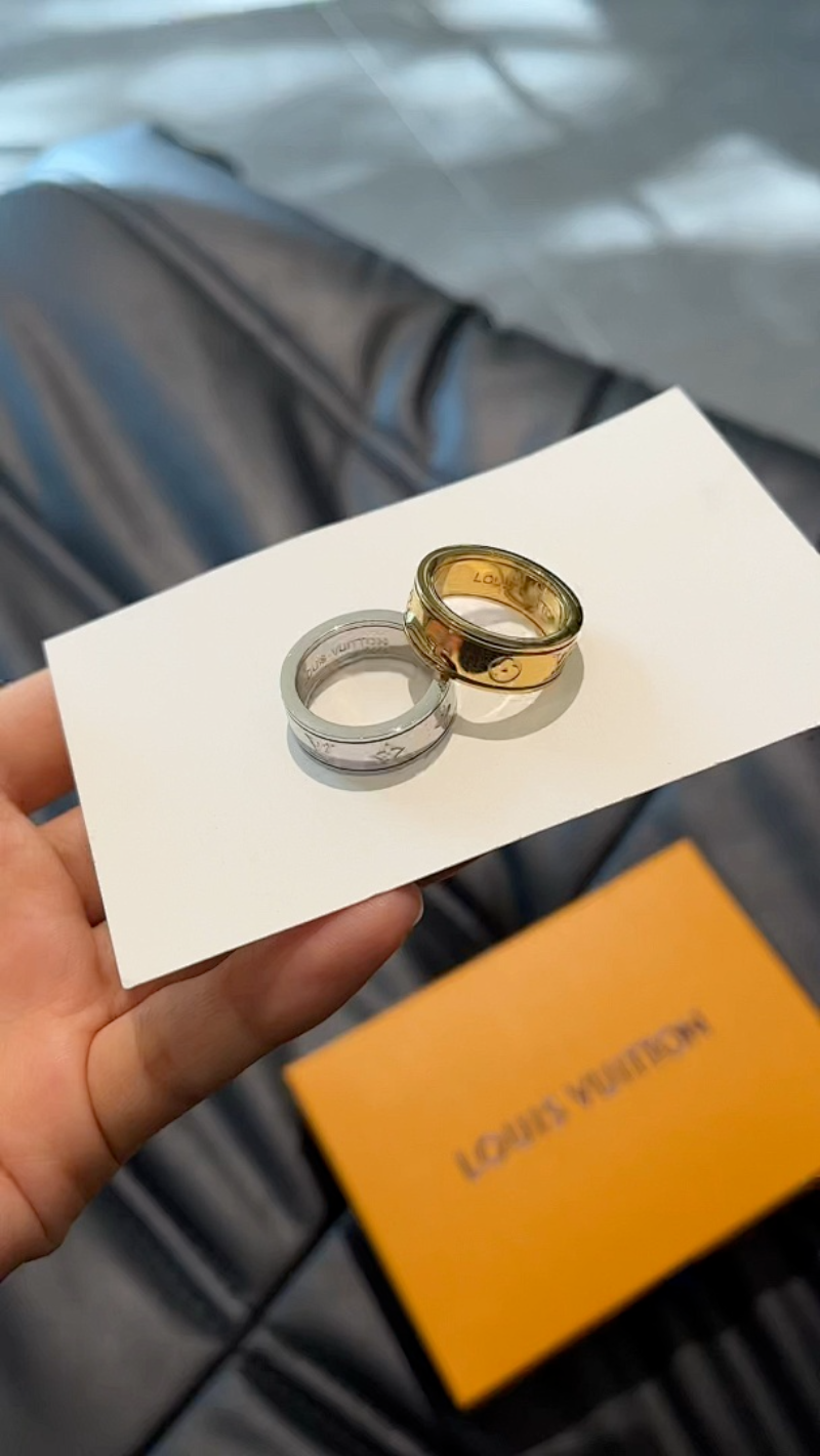 J154 Men's and women's titanium steel ring jewelry