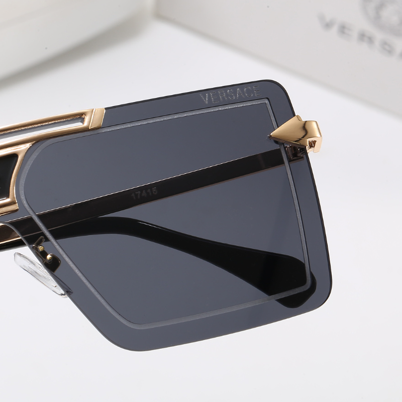17415 Sunglasses with box