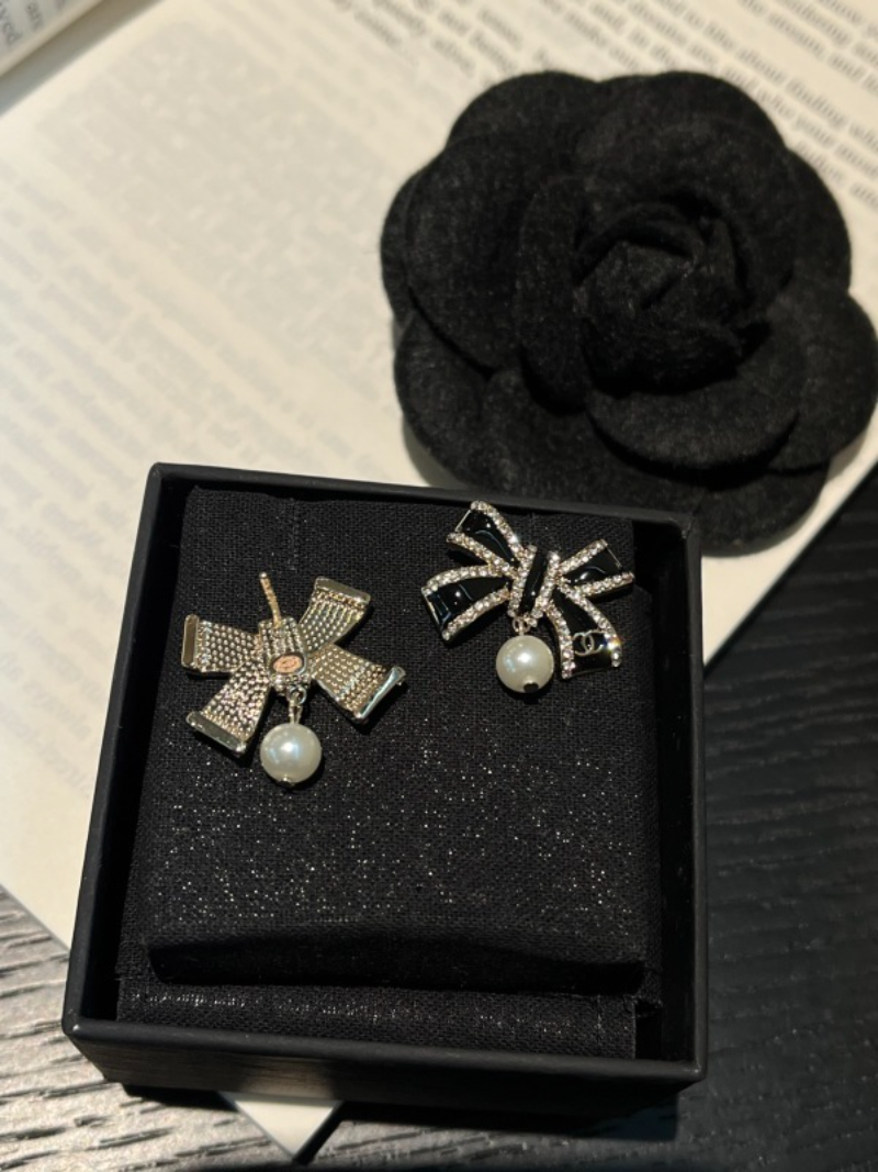 A1212 Women's Butterfly Knot Pearl Earrings Jewelry