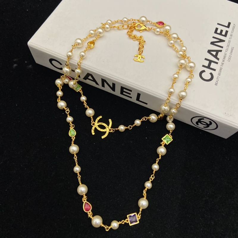 CHN117 Women's Early Spring Series Colorful Sweater Chain+Necklace Jewelry