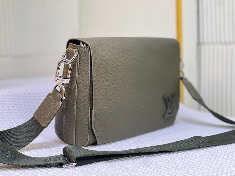 LLP90 Leather Bag 22-16.5-7CM Shoulder for women and men Bags
