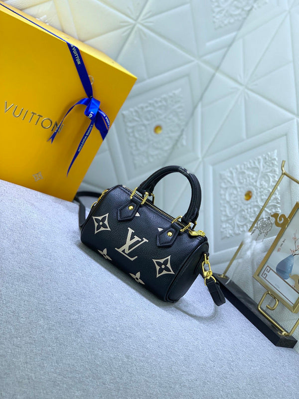 GLP02 High quality leather bag 16.0 x 11.0 x 9.0 cm handbag