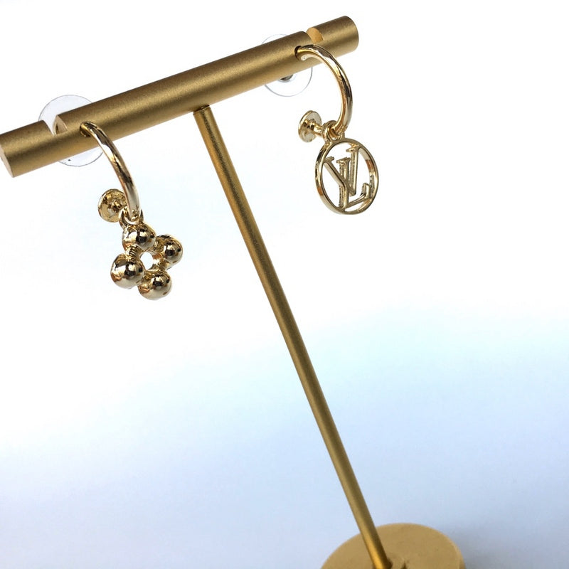 LVE35 Classic Women's Stud Earrings Jewelry