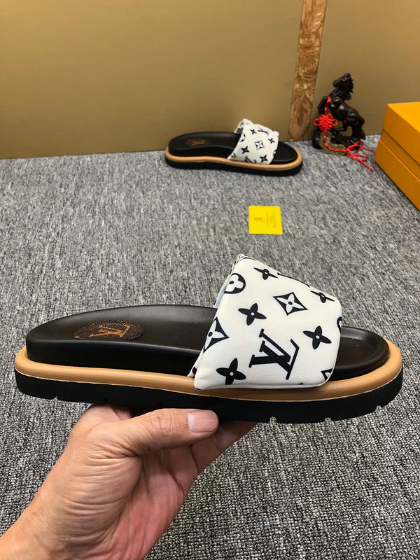 YLS1 shoes man and women slippers with all packaging