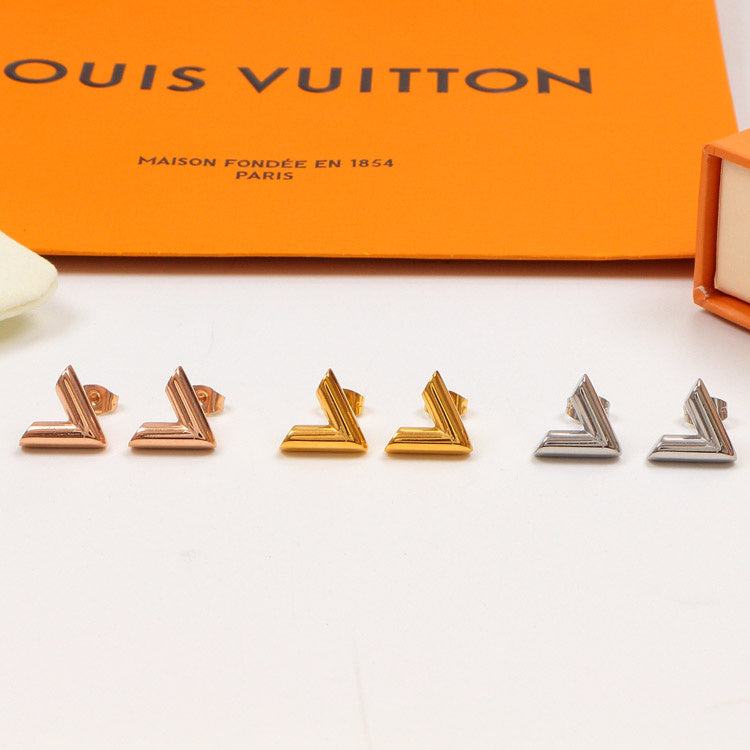 LVE22 316 stainless steel Fashion V LOGO Earrings Jewelry