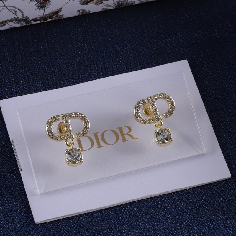 DIE36 Woman fashion alloy earrings Jewelry