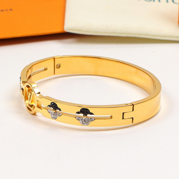LVB126 Round Diamond Hollow Letter Titanium Steel Couple Bracelet Jewelry