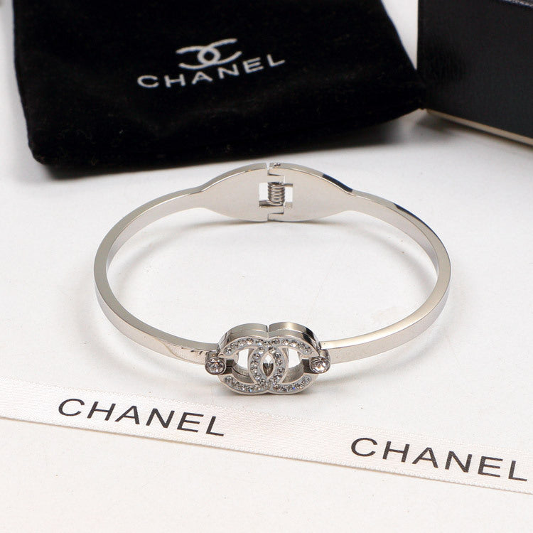 CHB29 Letters Diamond Fashion 18K Plated Titanium Steel Bracelet Hollow Bracelet Jewelry