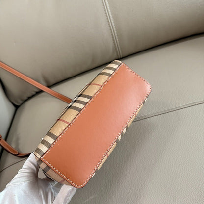 LBP16  Bag 19.5- 8-15CM Shoulder bag