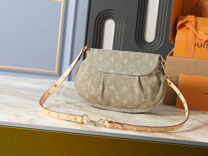 LLP285 bag 27.0-18.0-3.0CM Shoulder bags