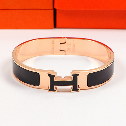 HB3 Classic stainless steel bracelet with H logo, high-quality jewelry