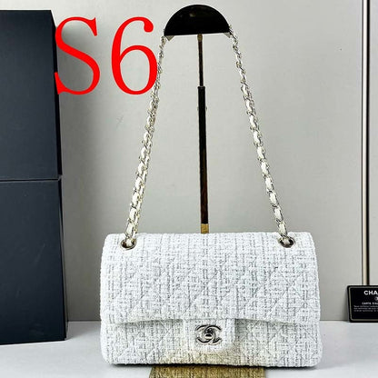 LCP125  Bag 25-15-6cm Shoulder bag
