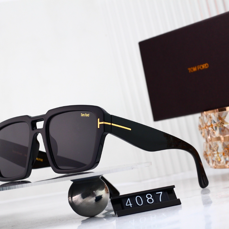 4087 Sunglasses with box