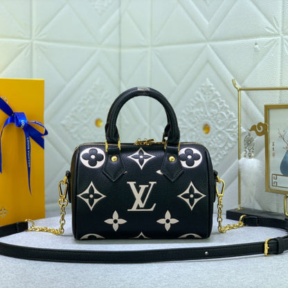GLP017 High quality leather bag  20.5 x 13.5 x 12CM handbag