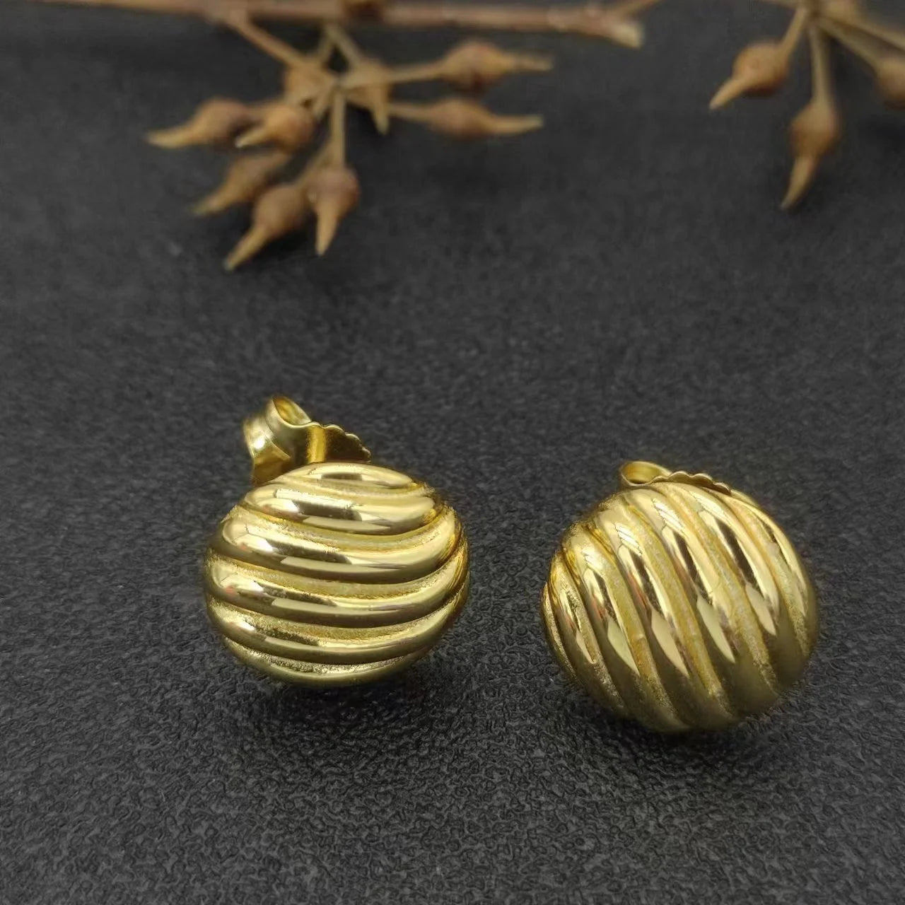 High Quality Fashion Classic 925 Silver Dy New Stud Earrings For Everyday Wear