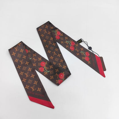 XLC11 Silk satin 120-5CM Scarf