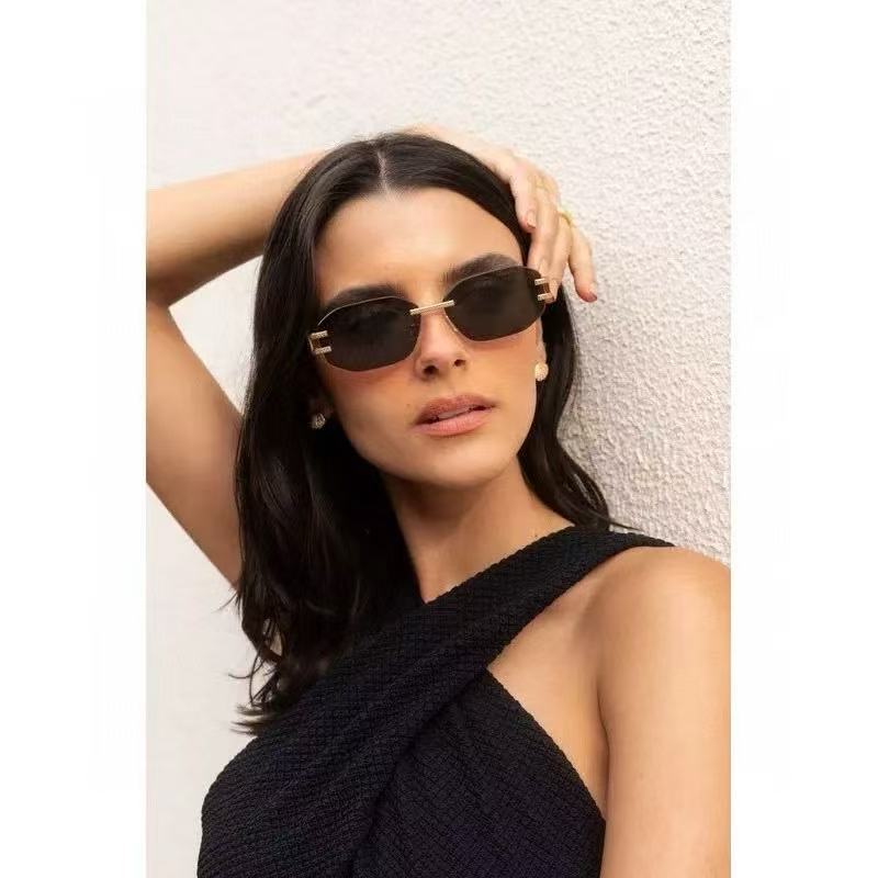 9212 Sunglasses with box