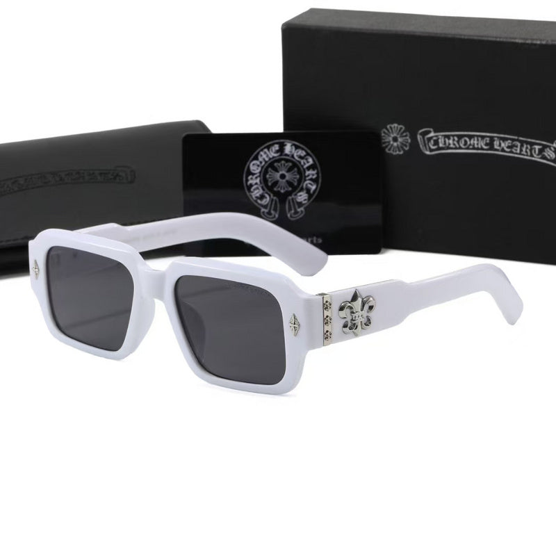 8232 Sunglasses with box