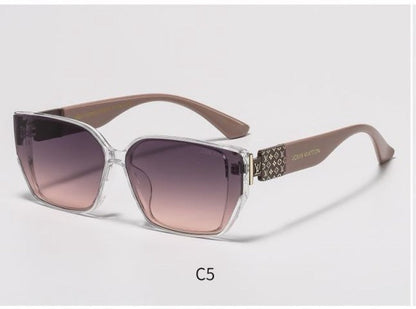 2853 Sunglasses with box