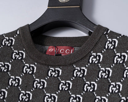 GUC091 New Round neck sweater Clothing