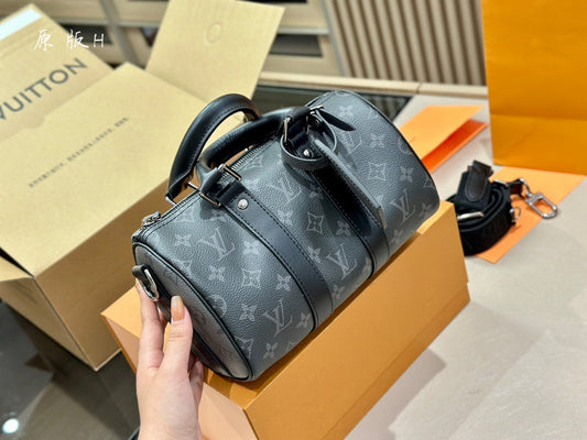 MLVB4  Women and men new pillow bag 25*15cm