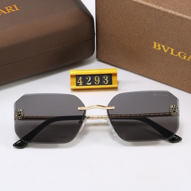 4293  Sunglasses with box
