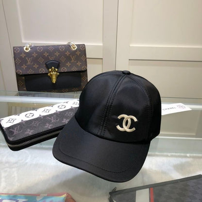 CHH1 Black cap, simple and stylish