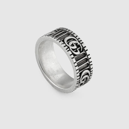 J144   Men's and women's vintage ring jewelry