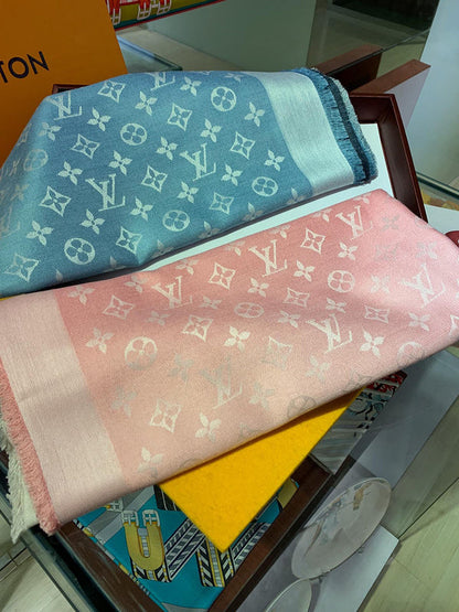 XLC28 Hidh quality 60% silk 40% wool Scarf Can choose box