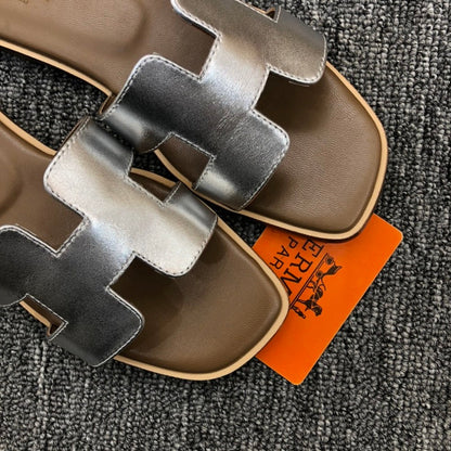 YHS7 Women slippers size 35-41 shoes with box