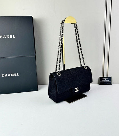 LCP125  Bag 25-15-6cm Shoulder bag