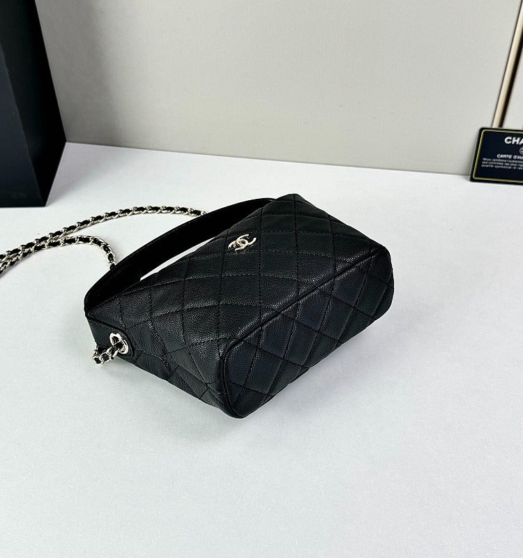 LCP131  Bag 19-6-12cm Shoulder bag