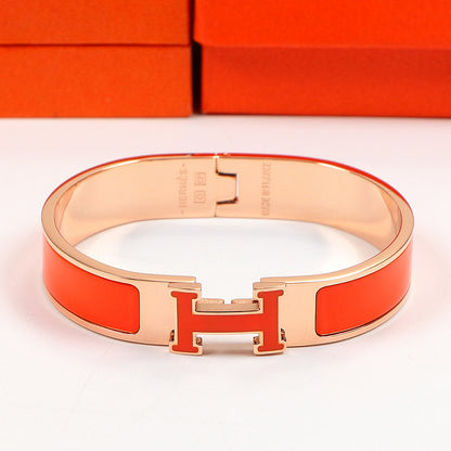 HB3 Classic stainless steel bracelet with H logo, high-quality jewelry