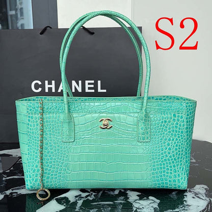 LCP103 bag35-21-12cm  Hand bag