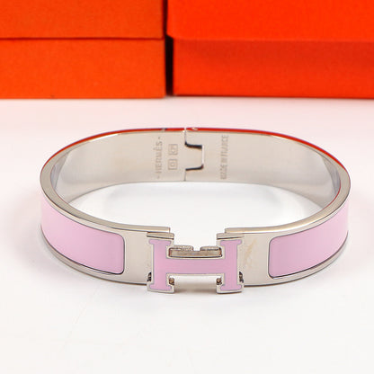 HB3 Classic stainless steel bracelet with H logo, high-quality jewelry