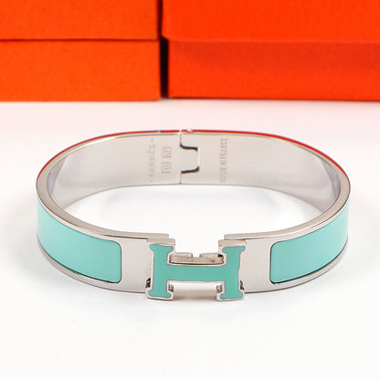 HB3 Classic stainless steel bracelet with H logo, high-quality jewelry